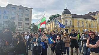 86 4 от анкетираните в телефонен сондаж българи подкрепят протестите на