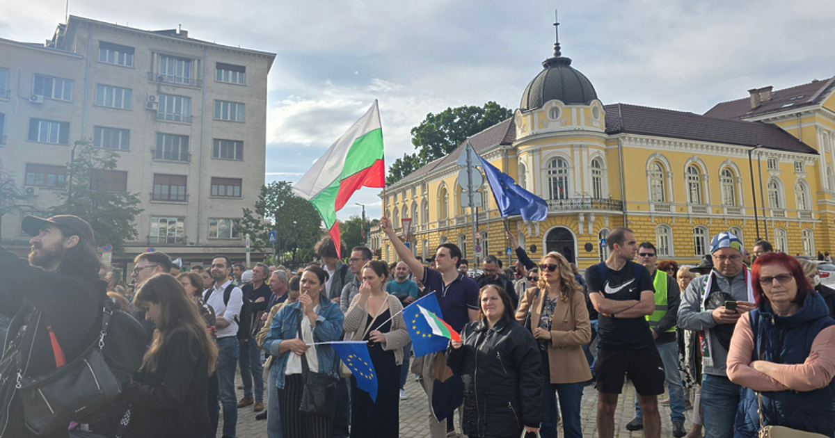 86,4% от анкетираните в телефонен сондаж българи подкрепят протестите на