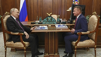 Бившият руски министър на транспорта Роман Старовойт се е застрелял съобщиха