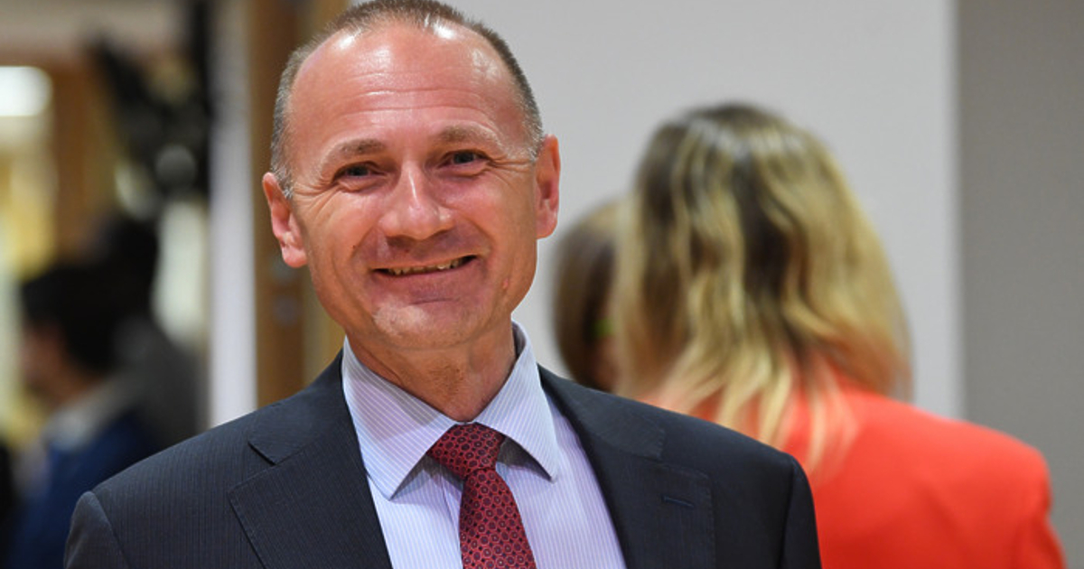 Здравите сили до последния ден, 7 юли, продължават да (опитват