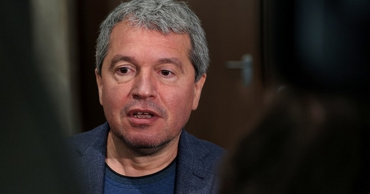 След вчерашното си изказване, в което с назидателен тон напада