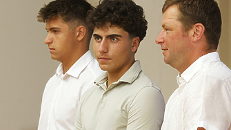 Днес шампионът и полуфиналистът от тазгодишното издание на юношеския тенис