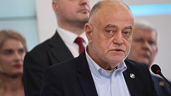 Това е началото на една съпротива срещу пълзящата диктатура Свидетели сме