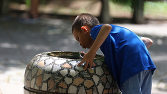 Червен код предупреждение за екстремни горещини в събота беше