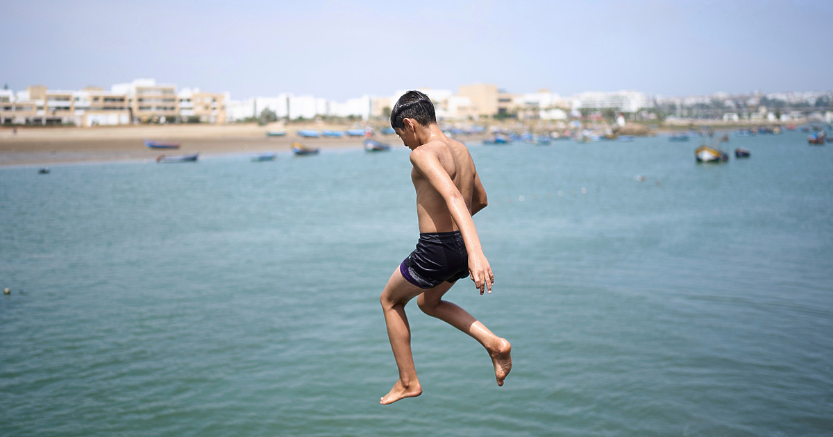 Много испанци вече не могат да си позволят почивка на