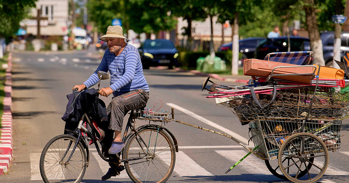 От 1 август скочиха цените на редица стоки и услуги