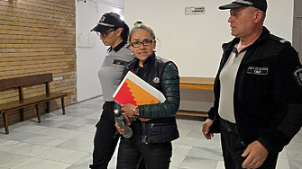 Десислава Иванчева е помилвана от вицепрезидента Илияна Йотова и излиза