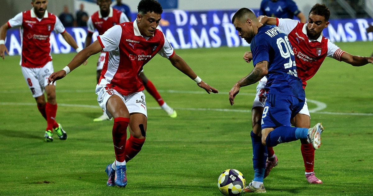 Левски“ отстъпи пред Брага“ с 0:1 след продължения, като редовното