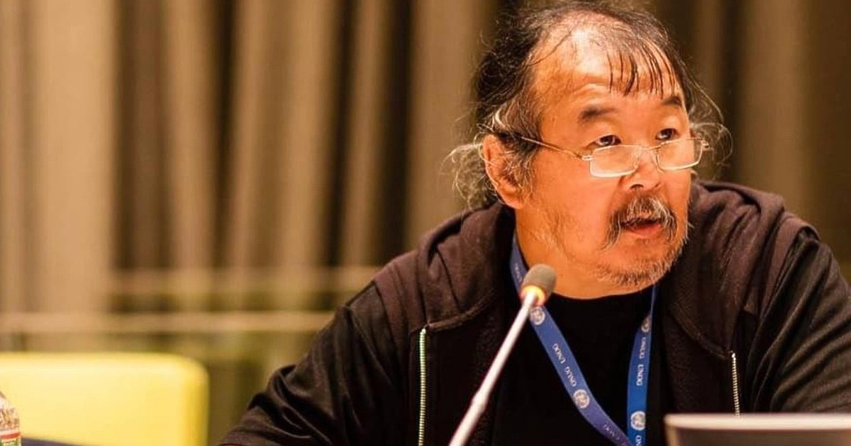 Павел Суляндзига е правозащитник, математик, представител на удегейците – малочислен