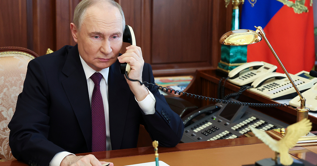 Осмият ден на август бе белязан от новини за политически