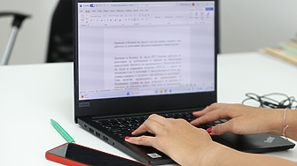 Хората които редовно работят от вкъщи са шест пъти по склонни