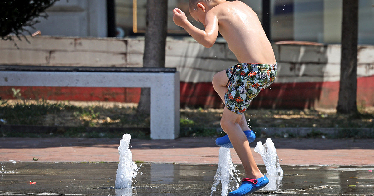 Жълт код за горещо време е обявен днес в 21
