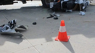 Тежък инцидент е станал тази нощ на пътя край морето