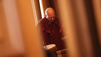 Съдът в Бургас днес ще се произнесе по мярката за