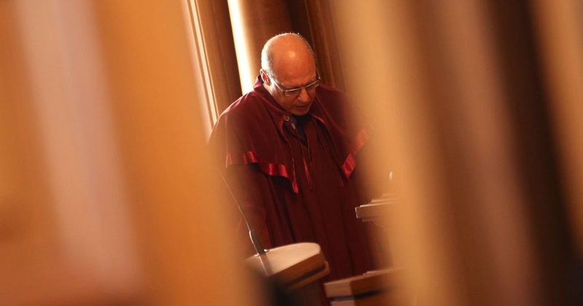 Съдът в Бургас днес ще се произнесе по мярката за