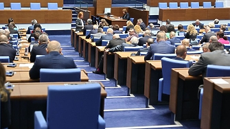 Единствената алтернатива на управлението са са хаосът и безотговорността Това каза