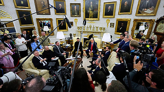 Срещата на американския президент Доналд Тръмп с украинския президент Володимир Зеленски