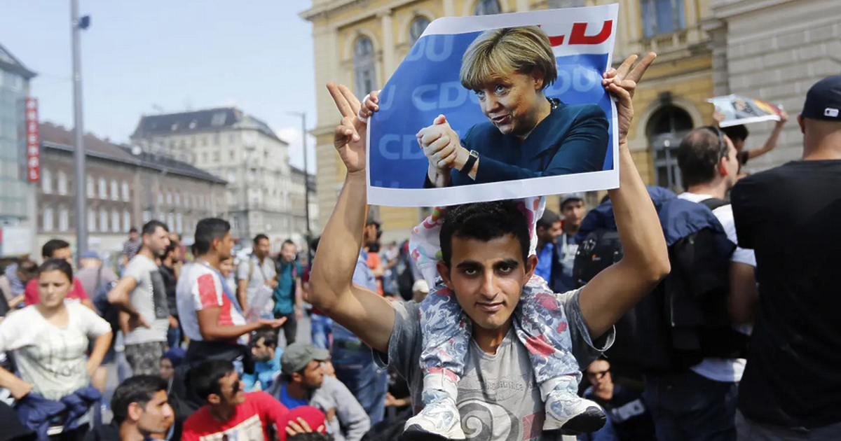 Десетилетие след като повече от един милион души пристигнаха в Европа,