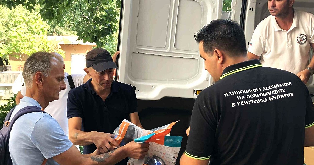 Над 10 доброволни формирования към общини в цялата страна днес