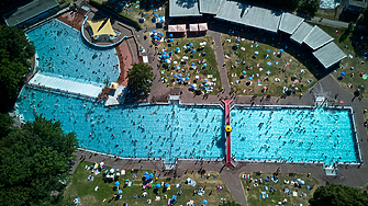 Реално ли е усещането за все по топли лета и по продължителни