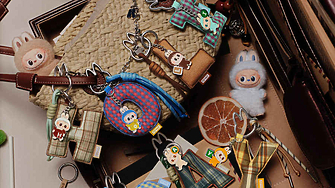 Китайската компания за играчки Поп март Pop Mart обяви че