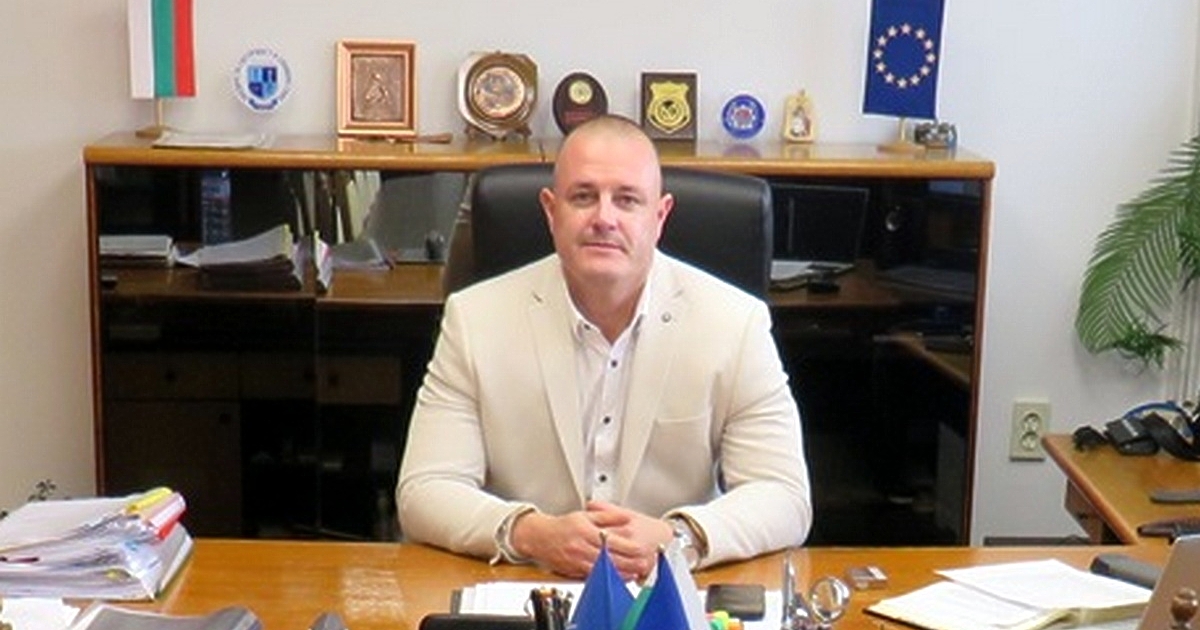 Директорът на областната дирекция на МВР в Русе е бил