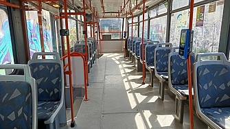 Ремонт на трамвайния релсов път при кръстовището на бул Евлоги