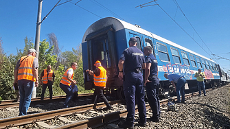 Вагон на бързия влак движещ се от Бургас за София