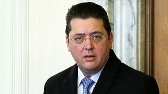 Съветникът на президента по правни въпроси Пламен Узунов е осъдил