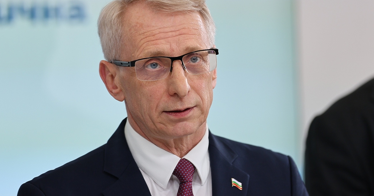 Борисов и Пеевски пречат на развитието на България. Всякакви идеи