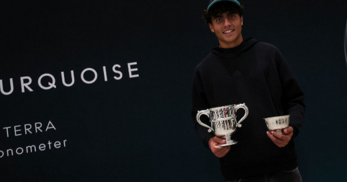 Шампионът от Откритото първенство на САЩ при юношите Иван Иванов