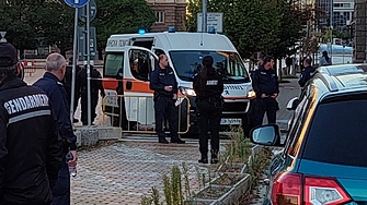 Починалият полицай който стана повод за сериозна парламентарна разпра днес