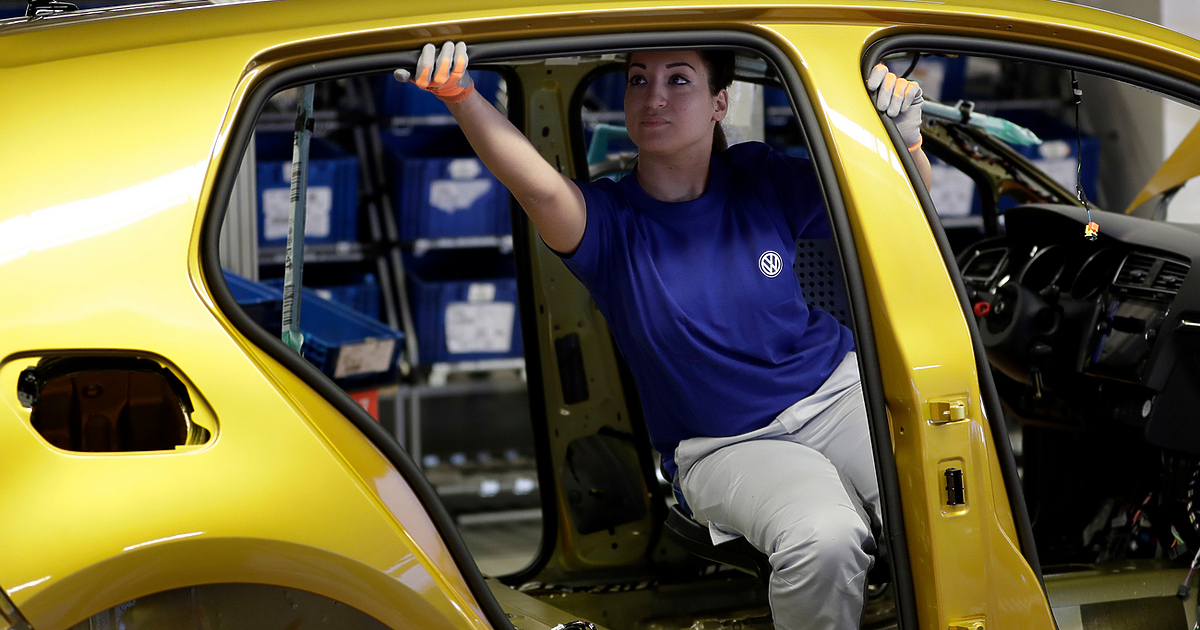 Кризата в германската автомобилна индустрия може да се задълбочи, сочи