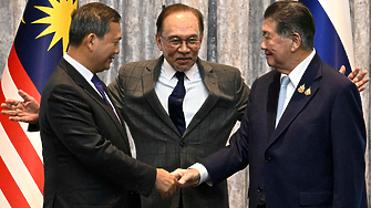 Американският президент Доналд Тръмп продължава да се представя като миротворец