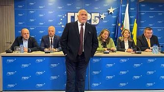 Депутатите на ГЕРБ вместо в парламента днес са по избирателните