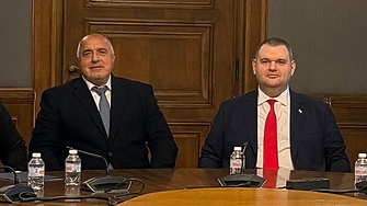 Бойко Борисов и Делян Пеевски се обявиха заедно за пълен