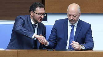 Зам председателят на ГЕРБ Даниел Митов всъщност е от ДПС Ново начало