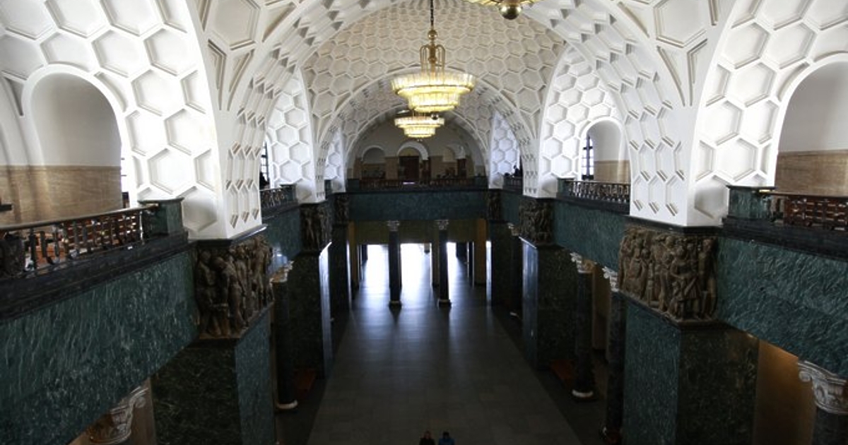 Пленумът на ВСС се зае днес с дълга върволица от