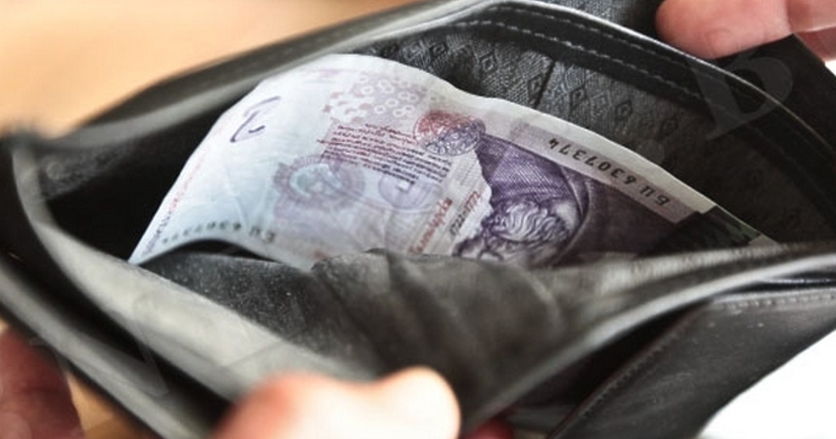 Докато управляващите се готвят да увеличат пенсионните ни воски, данни