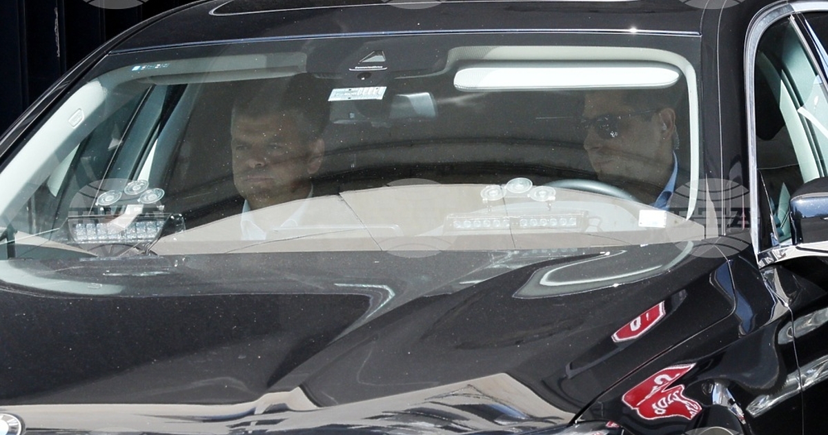 Трамвай от столичния градски транспорт е бил принуден да набие