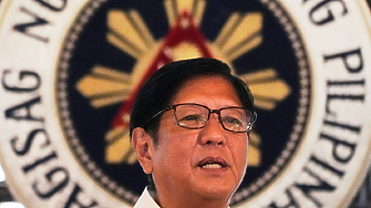 Филипинският президент Фердинанд Маркос младши обяви извънредно положение след като тайфунът