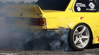 25 годишен шофьор отличник с 26 фиша 15 акта и двукратно отнемана