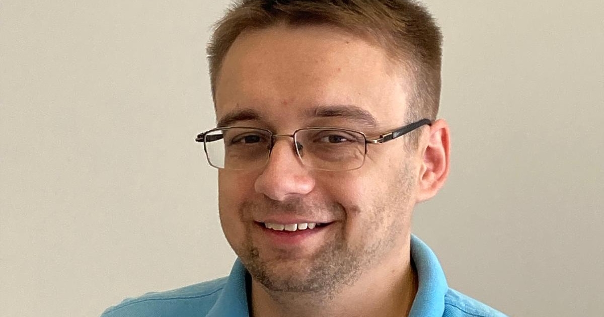 Александр Ламбов е докторант по политология в УНСС и изследовател