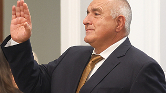 Лидерът на ГЕРБ Бойко Борисов в петък намери време и