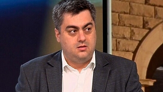 Или сменяме Наталия Киселова или отиваме на избори Така бил