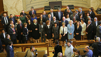 С повече от 180 млн евро продължава драстично да се