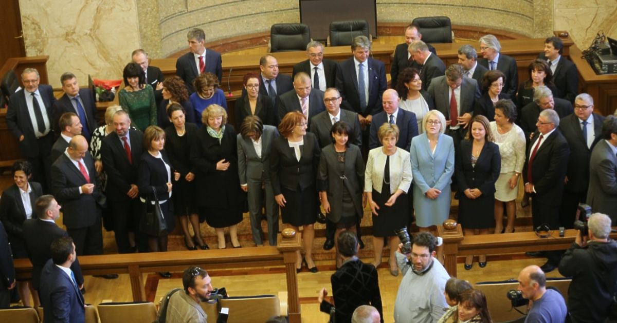 С повече от 180 млн. евро продължава драстично да се