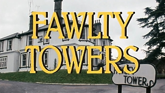 Прунела Скейлс позната с ролята си на Сибил Фолти от