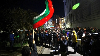 Има чудесен американски въпрос към всеприиждащото битие  What just happened