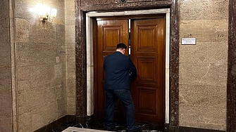 11 26 Вицепремиерът Зафиров е привикан в 222А  Ясно ли е